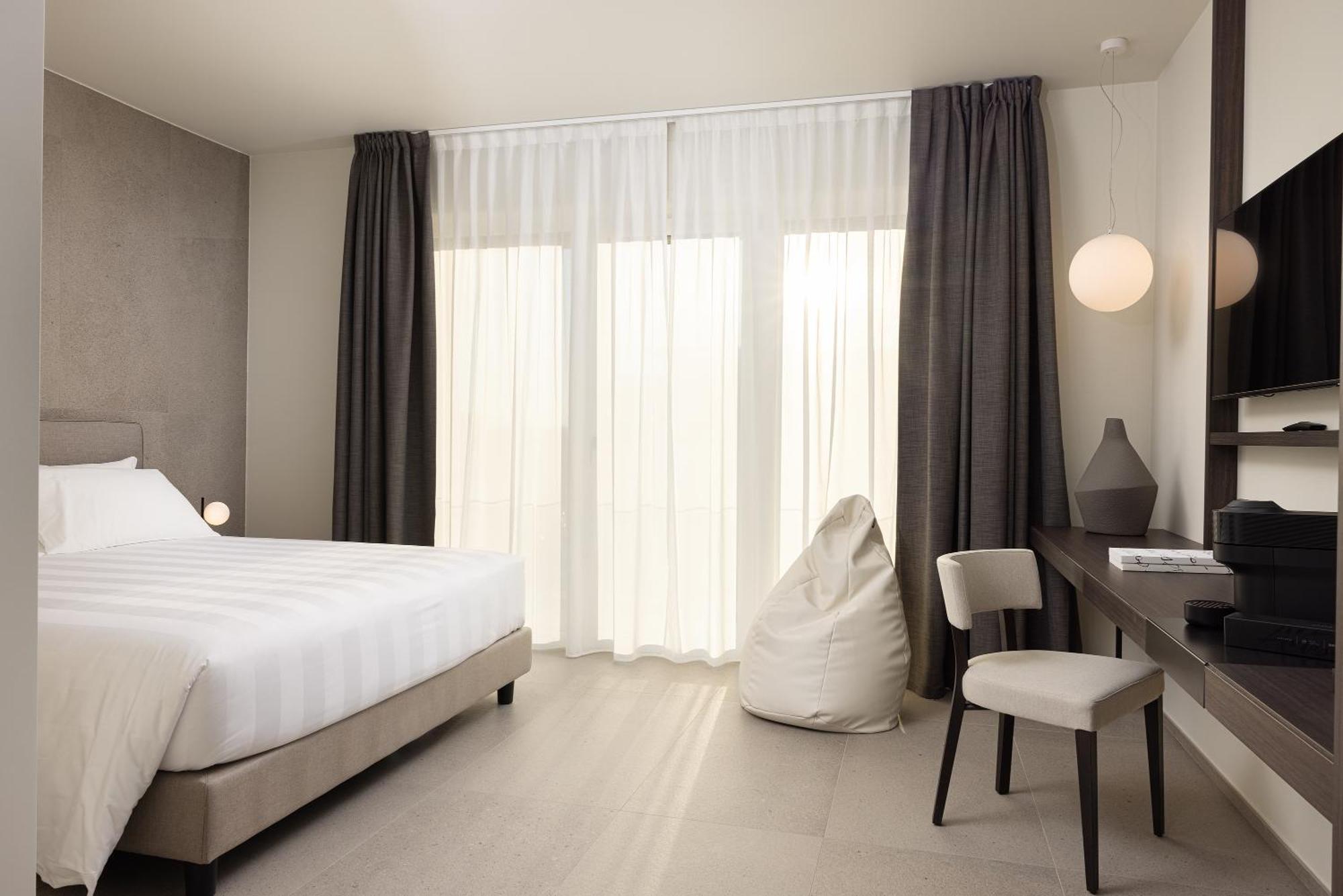 B21 Lifestyle Hotel Bari Esterno foto