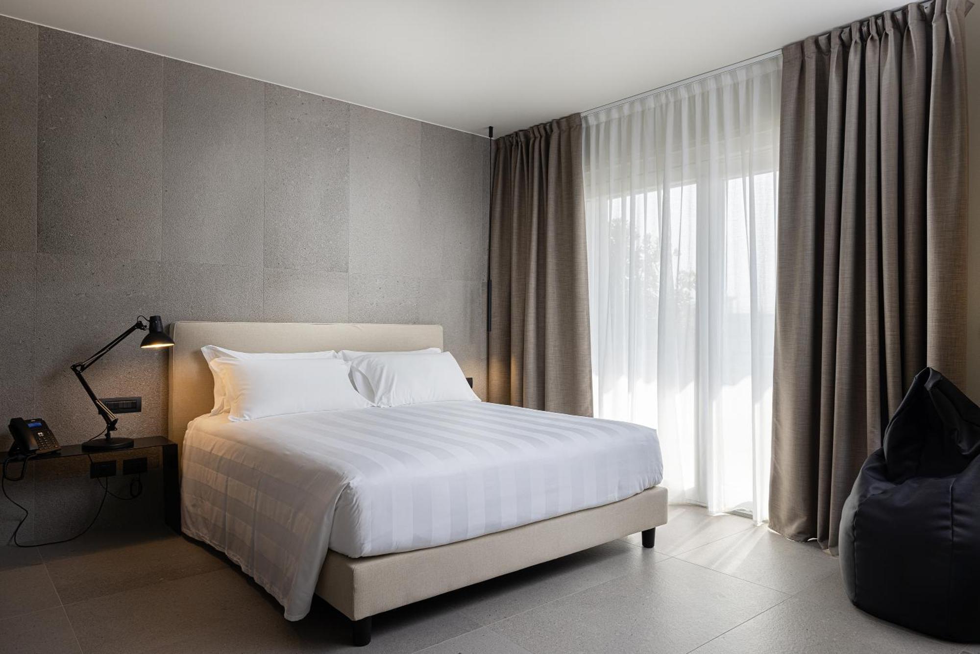 B21 Lifestyle Hotel Bari Esterno foto