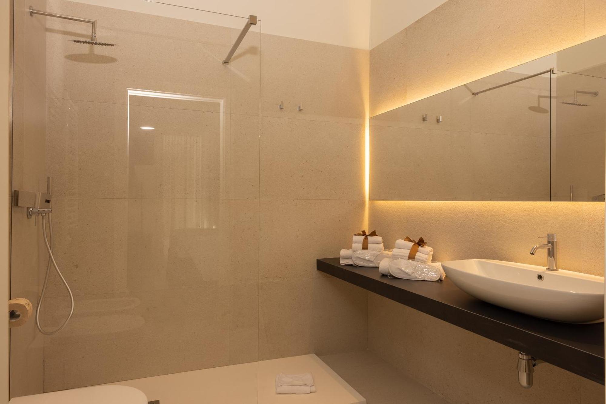 B21 Lifestyle Hotel Bari Esterno foto